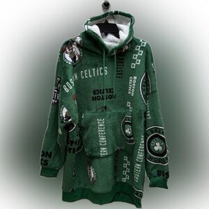 🆕 Boston Celtics Blanket Hooded